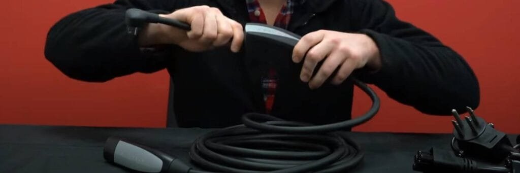Pull power nema adapter from tesla mobile connector - How to Change Tesla Mobile Connector Nema Adapters? Yanking Nema adapter out of Tesla mobile connector